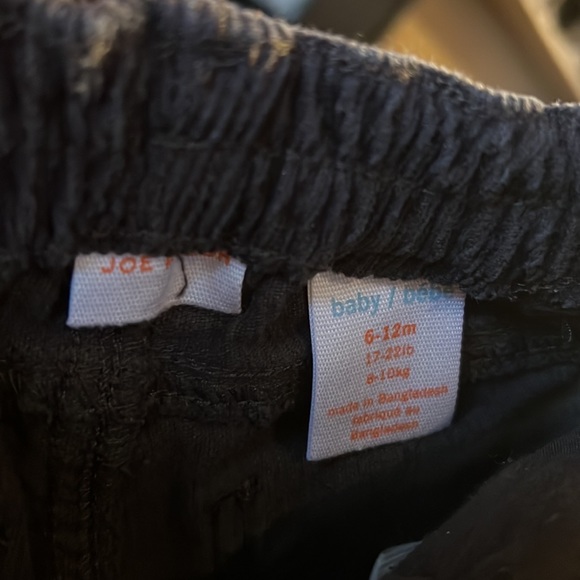 6-12 months Joe Fresh light jacket and corduroy pants - Picture 3 of 3